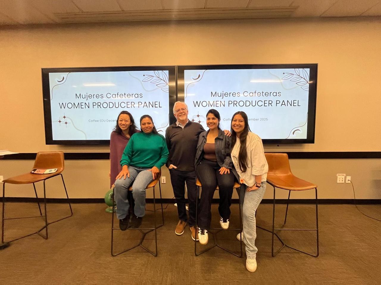 Lucía with fellow speakers at a Mujeres Cafeteras women producer panel